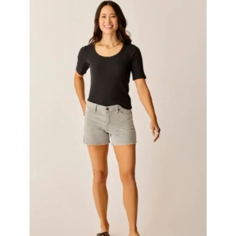 Like New! CARVE DESIGNS Oahu 4" Butter Short in Cinder Size 14